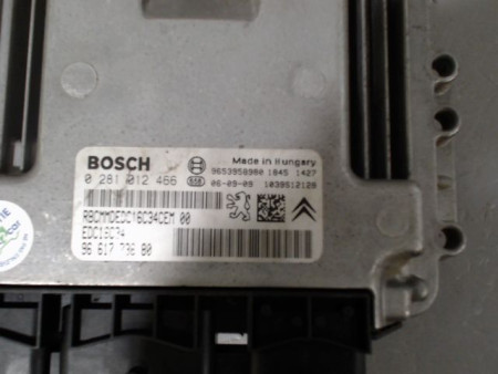 CALCULATEUR MOTEUR CITROEN XSARA