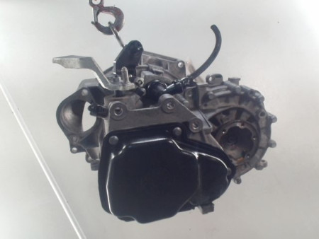 BOITE A VITESSE MECANIQUE VOLKSWAGEN POLO 1.6 TDI
