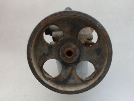 POMPE DIRECTION ASSISTEE PEUGEOT 306