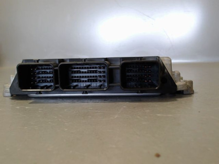CALCULATEUR MOTEUR PEUGEOT PARTNER