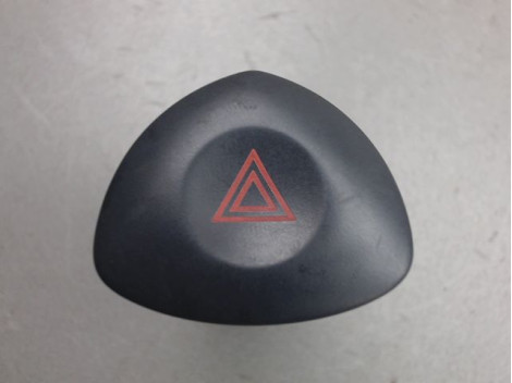 BOUTON DE WARNING RENAULT CLIO