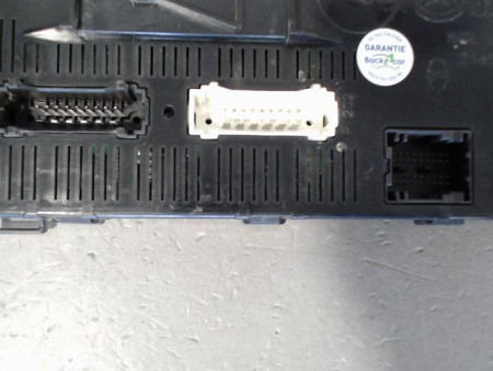 BOITIER GESTION HABITACLE RENAULT CLIO