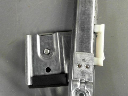 MECANISME LEVE-GLACE AVANT DROIT VOLKSWAGEN POLO IV PH2 05-09