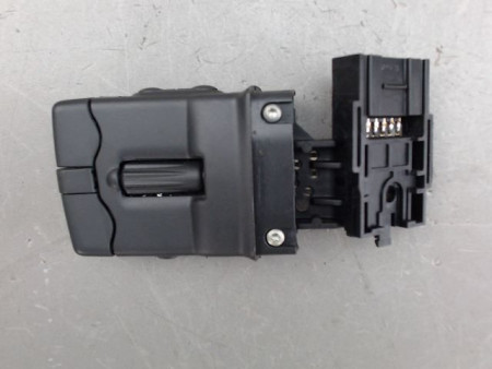 COMMANDE AUTORADIO RENAULT MEGANE