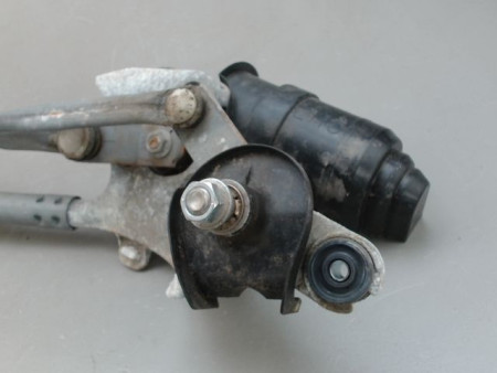 MECANISME ESSUIE-GLACE AVANT TOYOTA RAV4