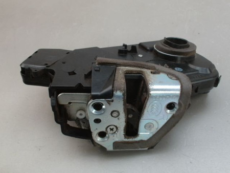 SERRURE PORTE BATTANTE ARRIERE TOYOTA RAV4