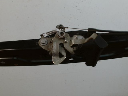 TRAVERSE SUPERIEURE ARMATURE AVANT PEUGEOT 206