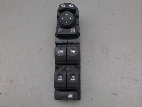 COMMANDE LEVE-GLACE PORTE AVG RENAULT MEGANE