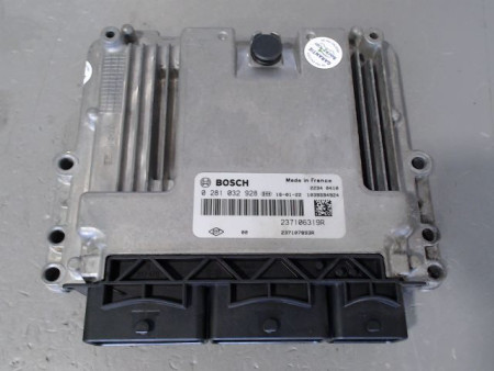 CALCULATEUR MOTEUR RENAULT MEGANE