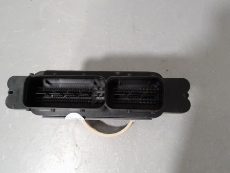 CALCULATEUR MOTEUR VOLKSWAGEN POLO