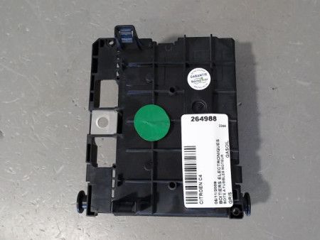 BOITE A FUSIBLES CITROEN C4