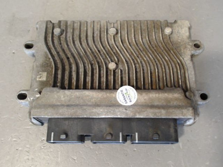 CALCULATEUR MOTEUR PEUGEOT 206