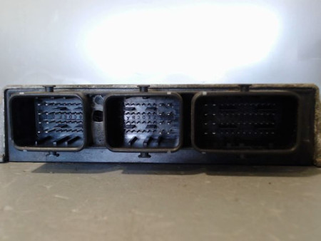 CALCULATEUR MOTEUR PEUGEOT 206