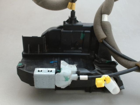 SYSTEME CONDAMNATION AVANT GAUCHE NISSAN QASHQAI