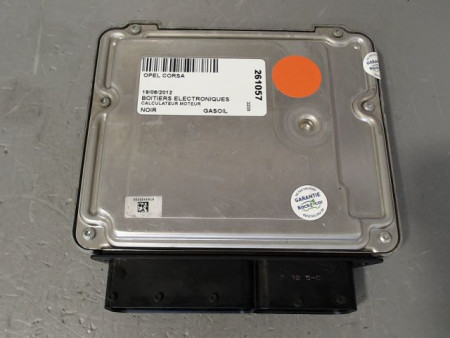 CALCULATEUR MOTEUR OPEL CORSA