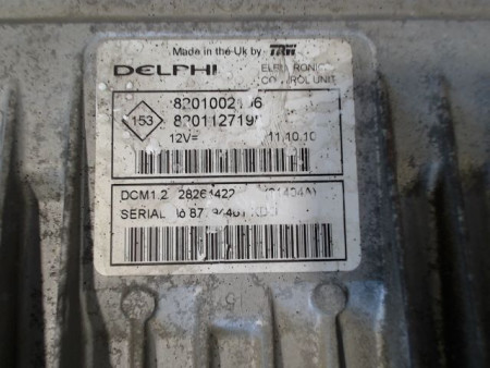CALCULATEUR MOTEUR DACIA LOGAN