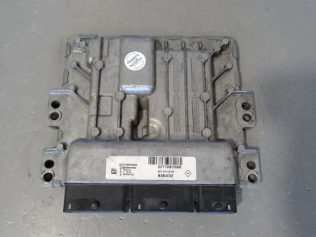 CALCULATEUR MOTEUR DACIA DUSTER