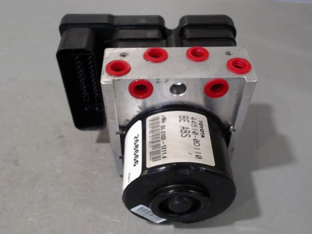 UNITE HYDRAULIQUE ABS TOYOTA YARIS
