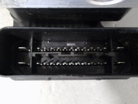 UNITE HYDRAULIQUE ABS TOYOTA YARIS