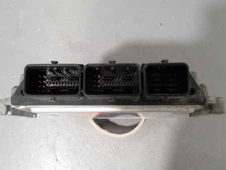 CALCULATEUR MOTEUR RENAULT VEL SATIS