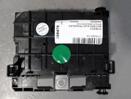 BOITE A FUSIBLES CITROEN C4