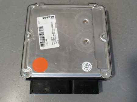CALCULATEUR MOTEUR AUDI A4