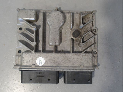 CALCULATEUR MOTEUR OPEL MERIVA