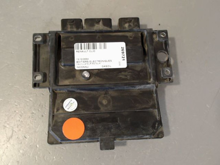 CALCULATEUR MOTEUR RENAULT CLIO