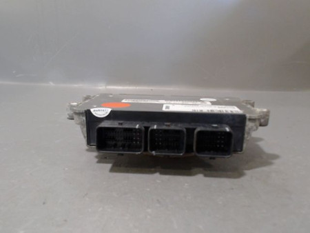 CALCULATEUR MOTEUR PEUGEOT 206