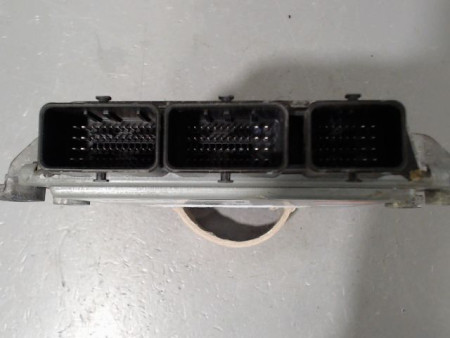 CALCULATEUR MOTEUR CITROEN C8