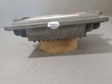 CALCULATEUR MOTEUR CITROEN C8
