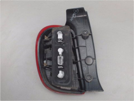 FEU ARRIERE DROIT NISSAN MICRA