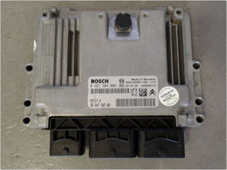 CALCULATEUR MOTEUR PEUGEOT 207