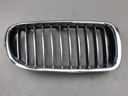 GRILLE CALANDRE DROIT B.M.W. SERIE 3