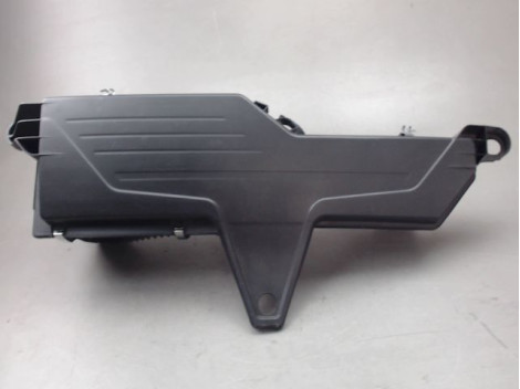 BOITIER FILTRE A AIR B.M.W. SERIE 3
