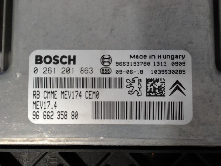 CALCULATEUR MOTEUR PEUGEOT 207