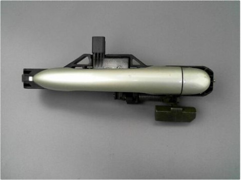 POIGNEE EXTERIEURE PORTE ARRIERE DROIT RENAULT VELSATIS 02-05