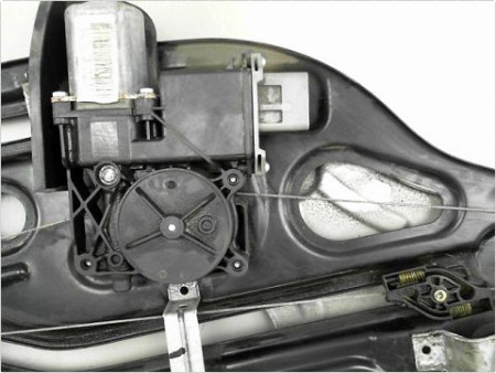 MECANISME LEVE-GLACE ARRIERE DROIT RENAULT MEGANE III CC 2010-