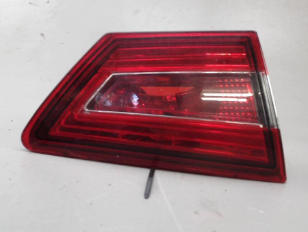 FEU ARRIERE INTERIEUR GAUCHE RENAULT CLIO