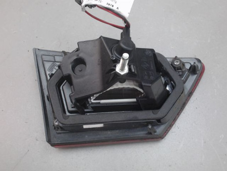 FEU ARRIERE INTERIEUR DROIT RENAULT CLIO