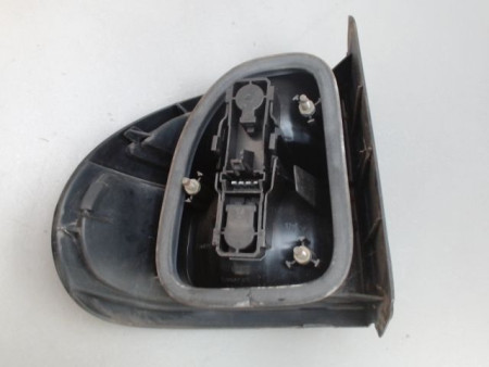 FEU ARRIERE DROIT RENAULT LAGUNA