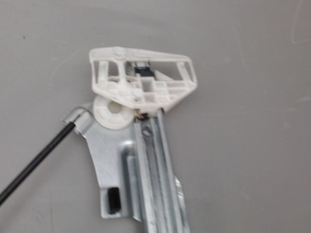 MECANISME LEVE-GLACE AVANT DROIT PEUGEOT PARTNER