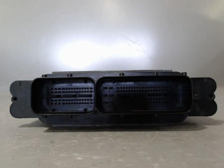 CALCULATEUR MOTEUR SEAT LEON