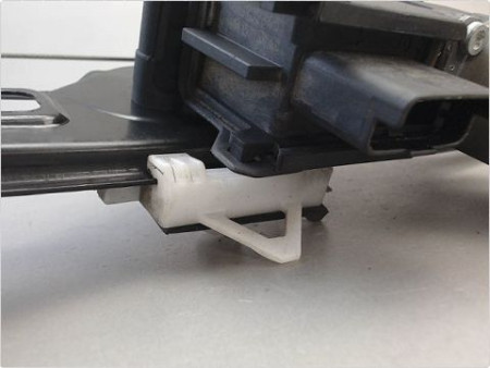MECANISME LEVE-GLACE AVANT GAUCHE PEUGEOT BIPPER