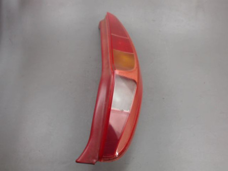 FEU ARRIERE DROIT FIAT PUNTO