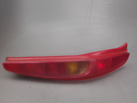 FEU ARRIERE GAUCHE  FIAT PUNTO