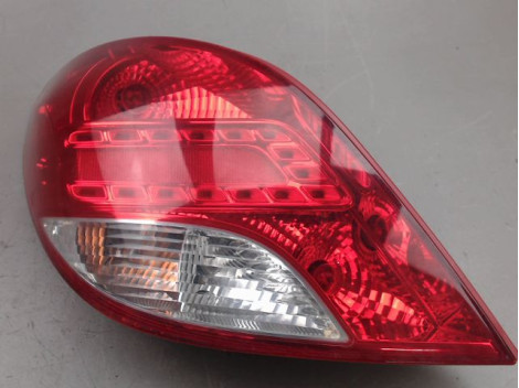 FEU ARRIERE GAUCHE  PEUGEOT 207
