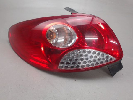FEU ARRIERE GAUCHE  PEUGEOT 206