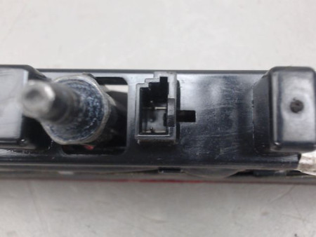 FEUX STOP SUPPLEMENTAIRE PEUGEOT 206