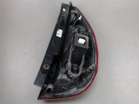 FEU ARRIERE GAUCHE  RENAULT MEGANE